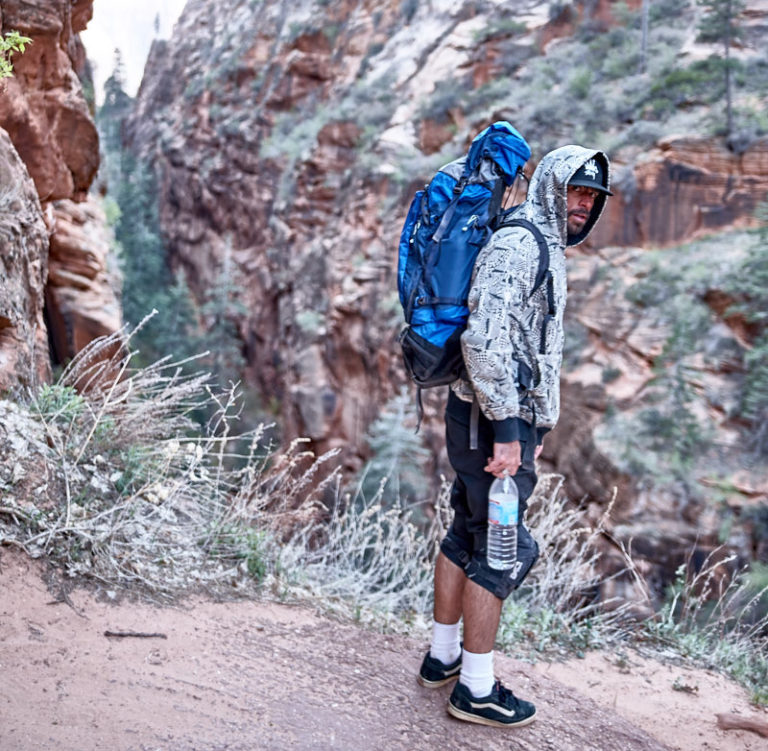 Tourists with knee pads?!